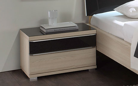 Nachttisch Serie Vicenza aus Holzdekor