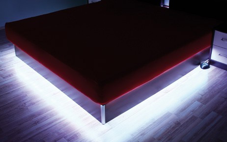 RGB-Strip LED-Beleuchtung fr Wasserbett Podest