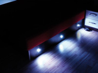 RGB-Spot Beleuchtung fr Wasserbett Podest