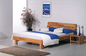 Bett aus Massivholz VARESE in Buche