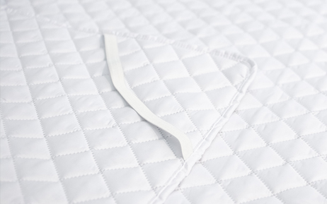 Microfaser-Schonauflage schtzt den Wasserbett-Bezug